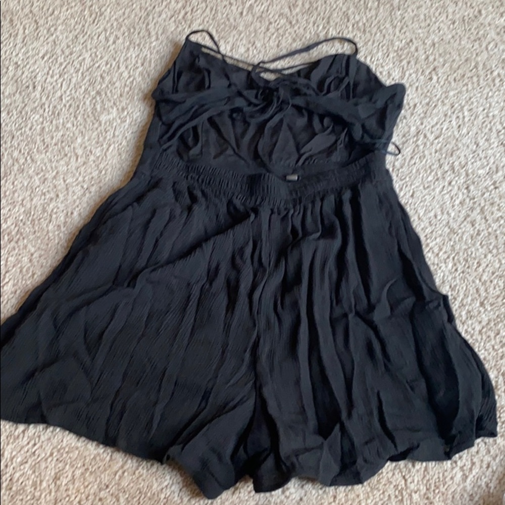 Romper - Picture 2 of 4